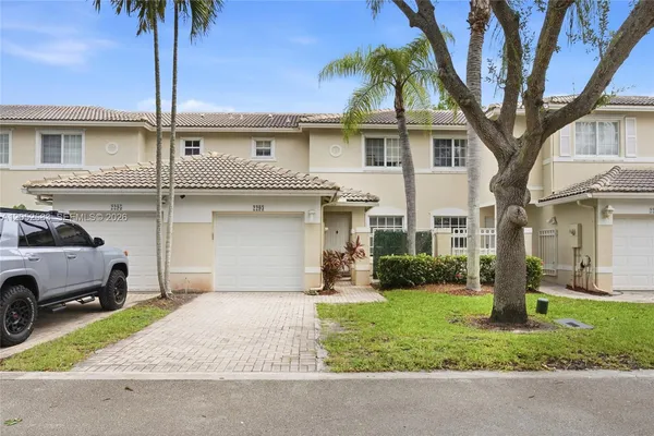 $2,800 | 2293 Northwest 170th Avenue, Unit 2293, Pembroke Pines, FL 33028
