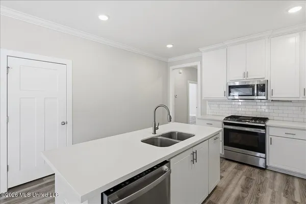 $339,999 | 815 Long Leaf Circle, Brandon, MS 39042