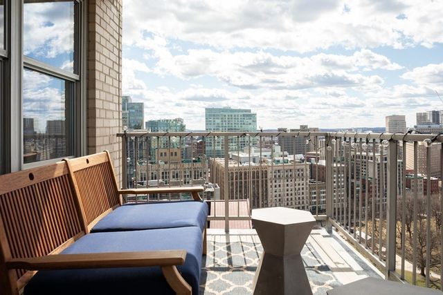 $1,695,000 | 151 Tremont Street, Unit 25E, Boston, MA 02111