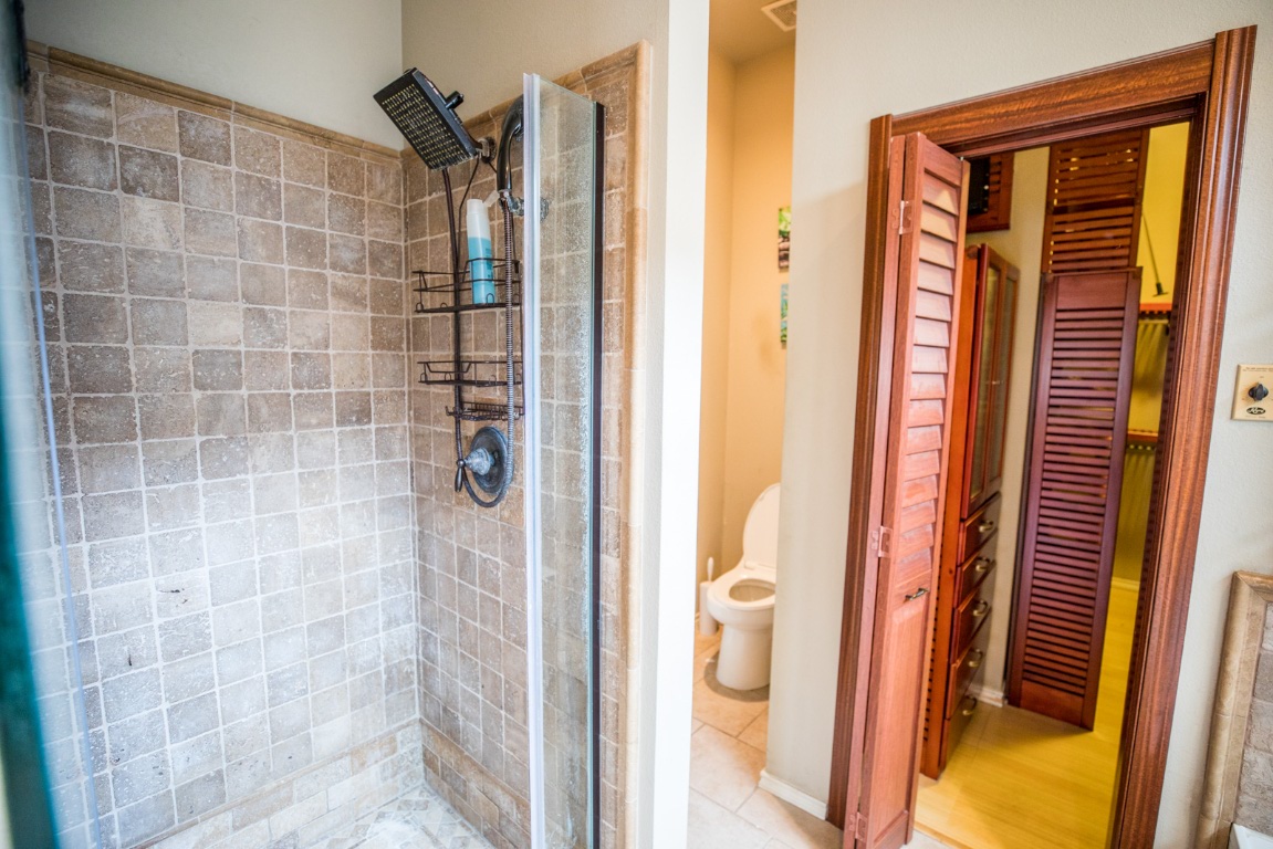 2918 Ranch Road 620 North, Unit 270 Austin, TX 78734 - Photo 20 of 34 a bathroom with a shower and a sink