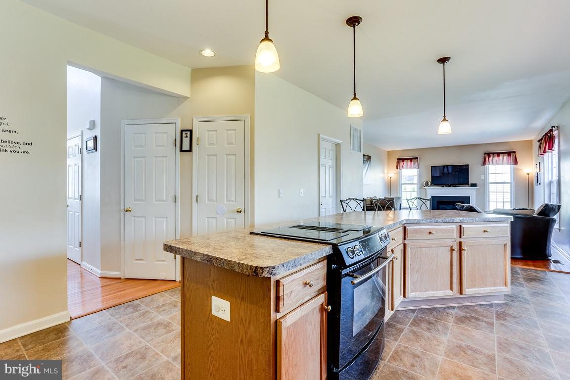 1735 Conrads Ferry Drive Point of Rocks, MD 21777 - Photo 8 of 30 Kitchen