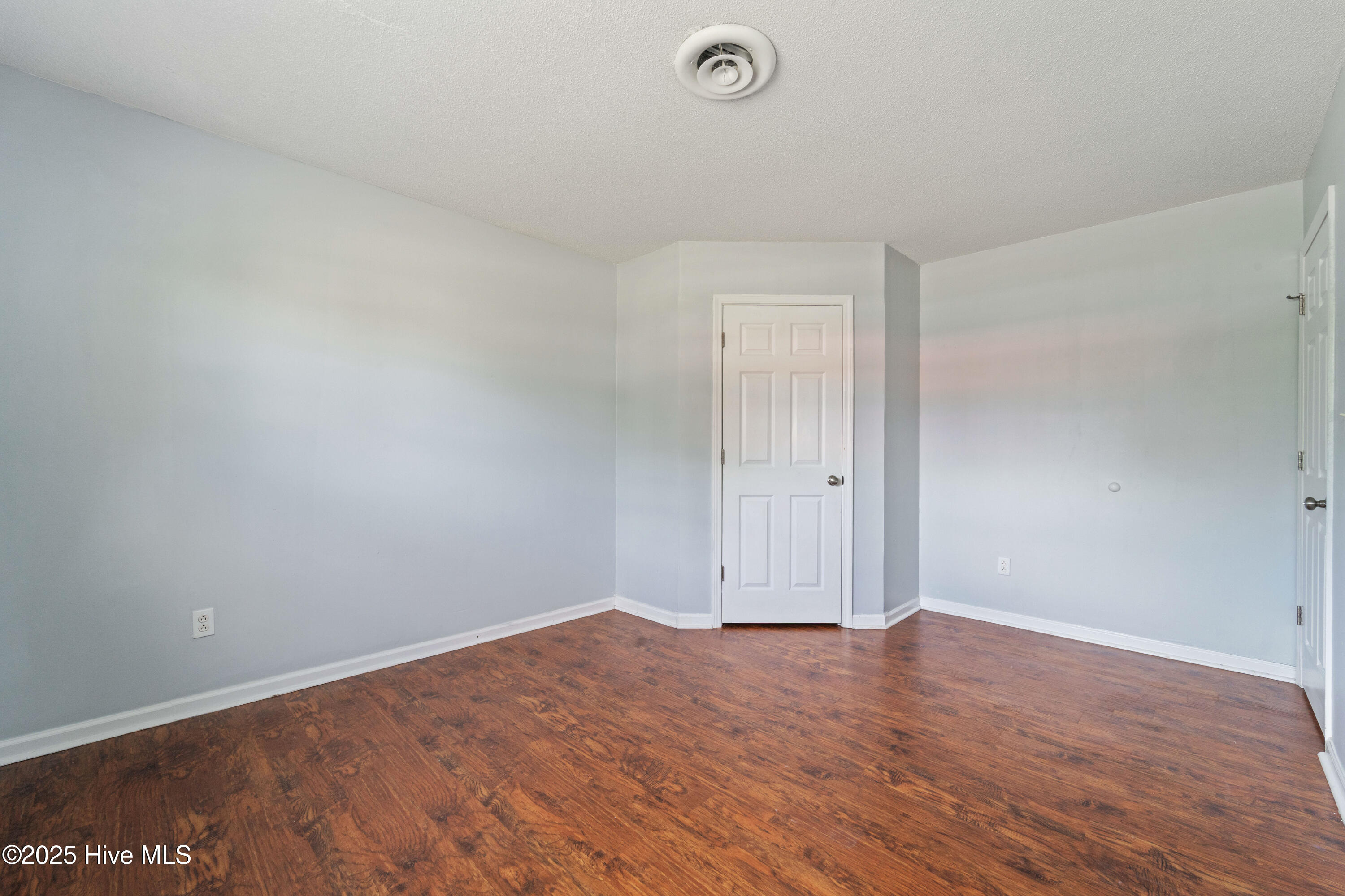 302 Dennis Road Jacksonville, NC 28546 - Photo 34 of 51 DSC00624