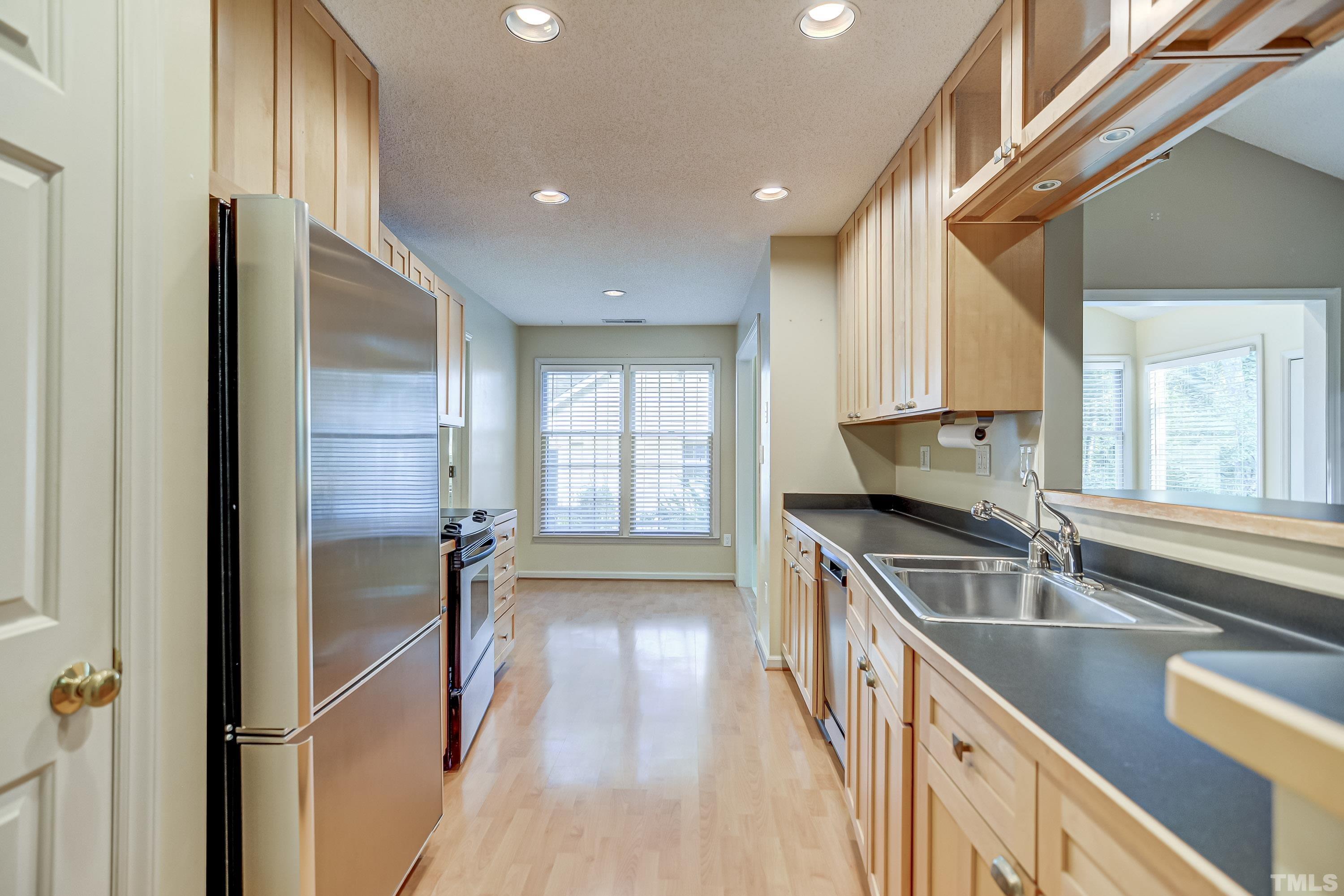 3506 Long Ridge Road Durham, NC 27703 - Photo 6 of 19 Gallery Image 6
