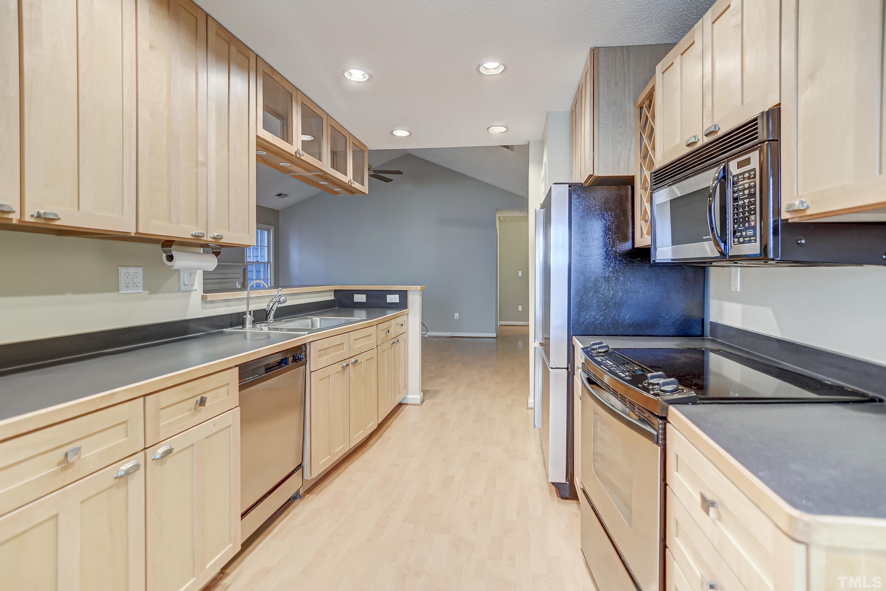 3506 Long Ridge Road Durham, NC 27703 - Photo 7 of 19 Gallery Image 7