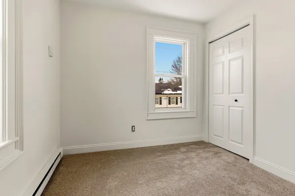 $2,300 | 72 Union Street, Somersworth, NH 03878