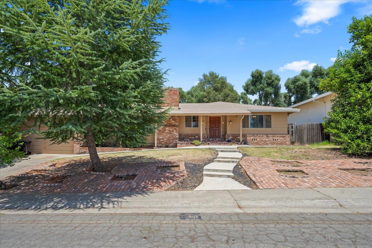 6929 Lisa Marie Way Carmichael, CA 95608 - Photo 44 of 50
