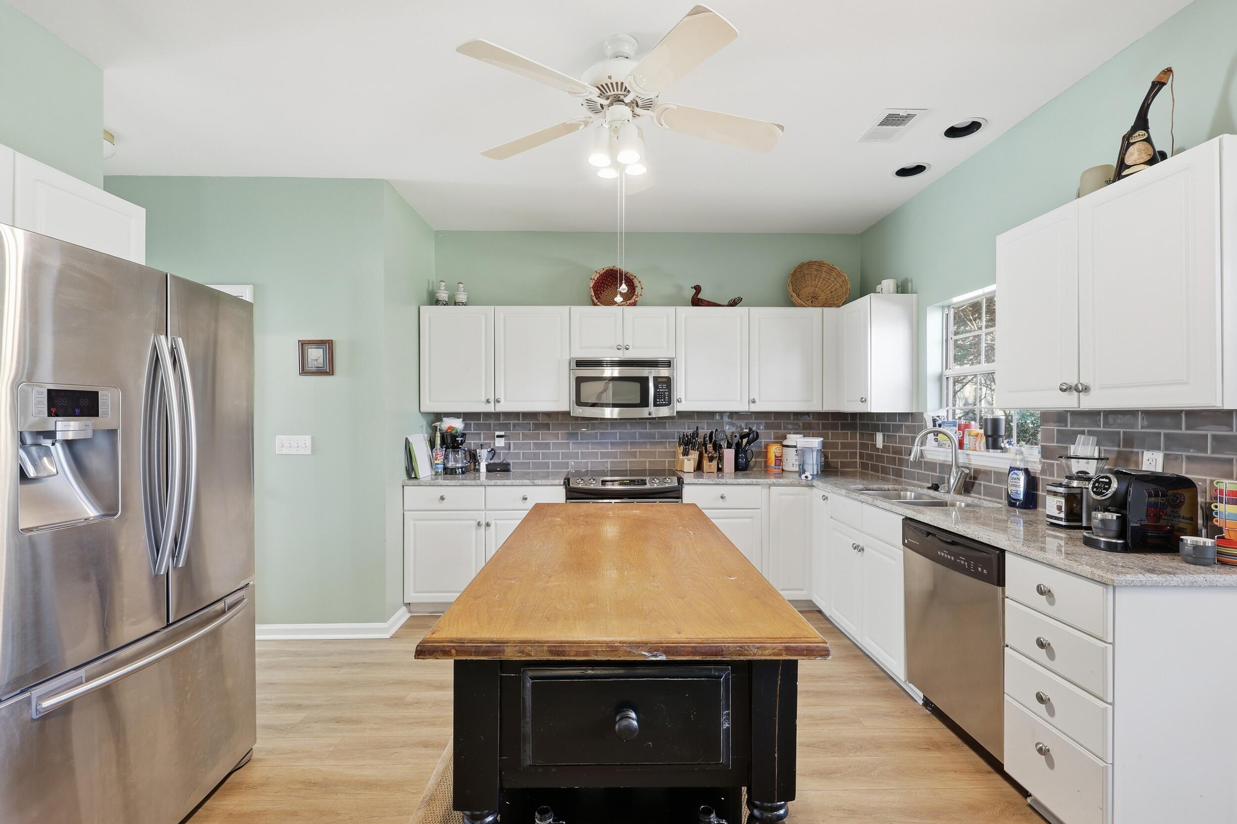 3307 Heathland Way Mount Pleasant, SC 29466 - Photo 13 of 33 13