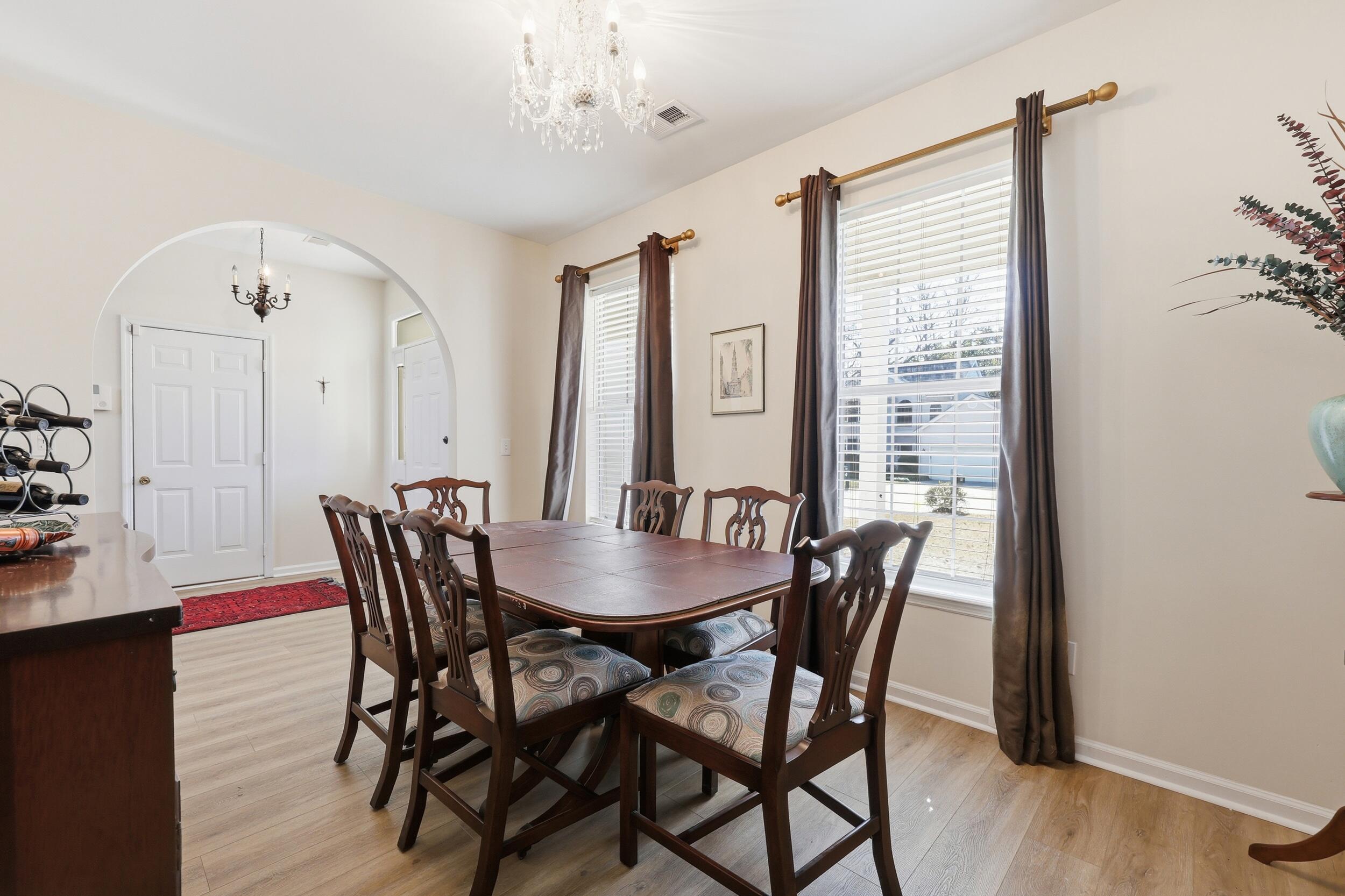 3307 Heathland Way Mount Pleasant, SC 29466 - Photo 5 of 33 5