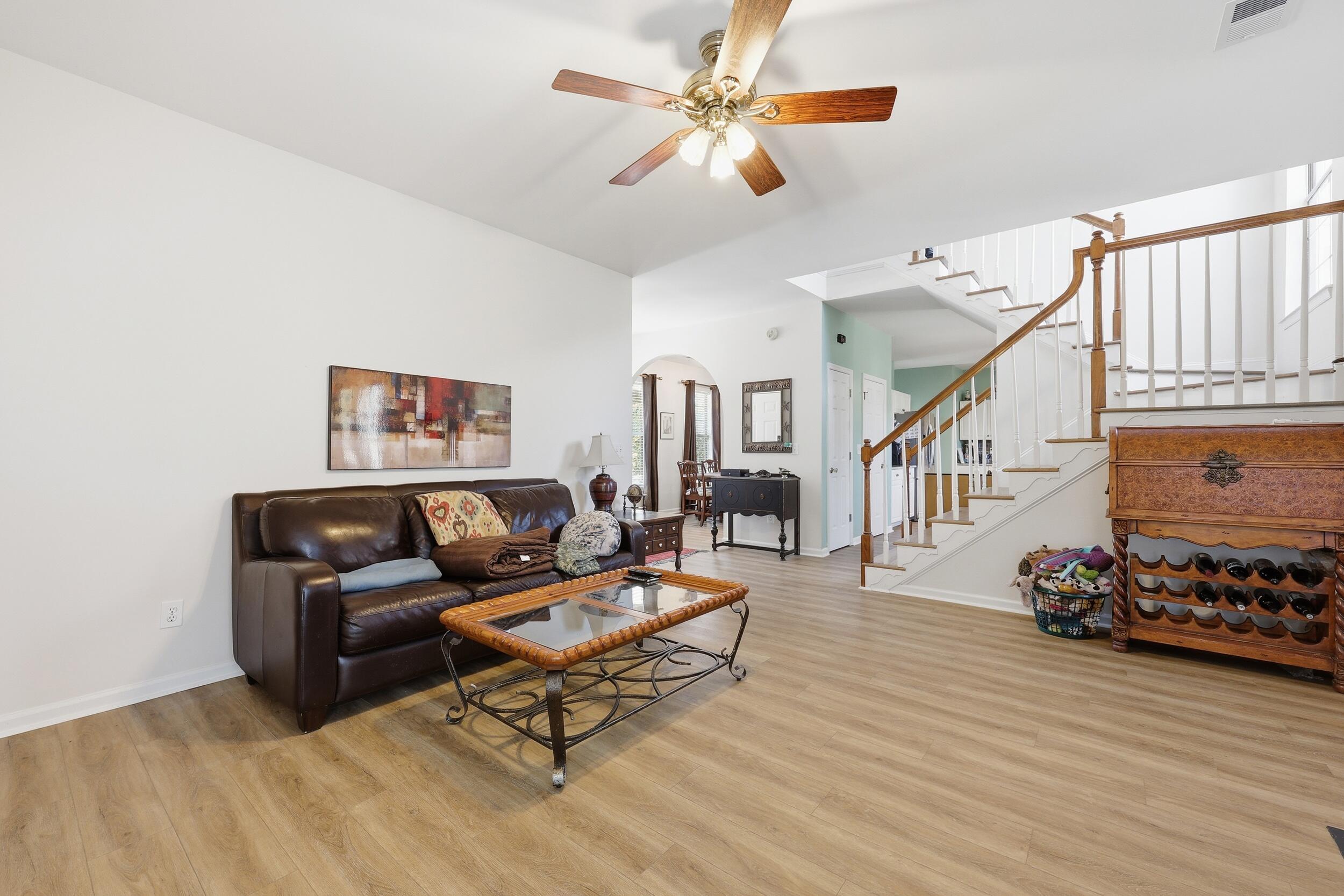 3307 Heathland Way Mount Pleasant, SC 29466 - Photo 7 of 33 7