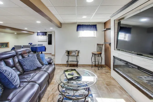 a kitchen with sink and view kitchen
