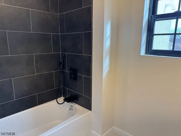 $3,100 | 188 Heckel Street, Unit 2, Belleville, NJ 07109