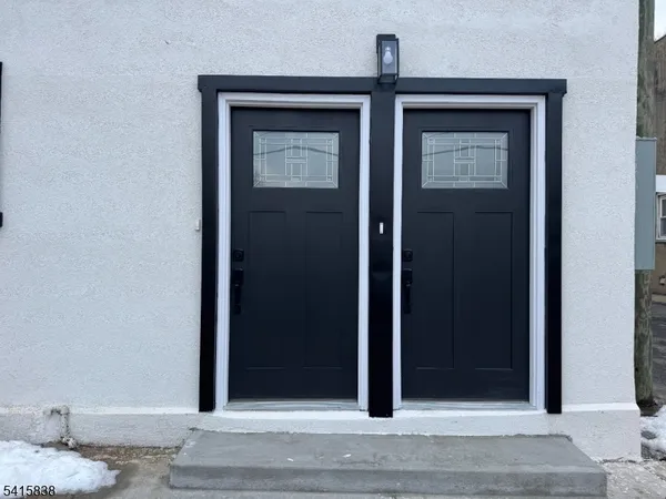 $3,100 | 188 Heckel Street, Unit 2, Belleville, NJ 07109