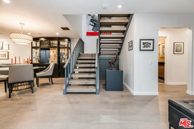 $9,750 | 4635 Clybourn Avenue, Toluca Lake, CA 91602