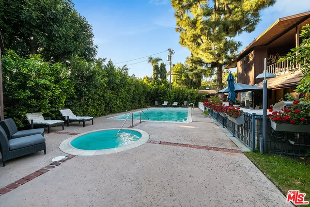 $9,750 | 4635 Clybourn Avenue, Toluca Lake, CA 91602