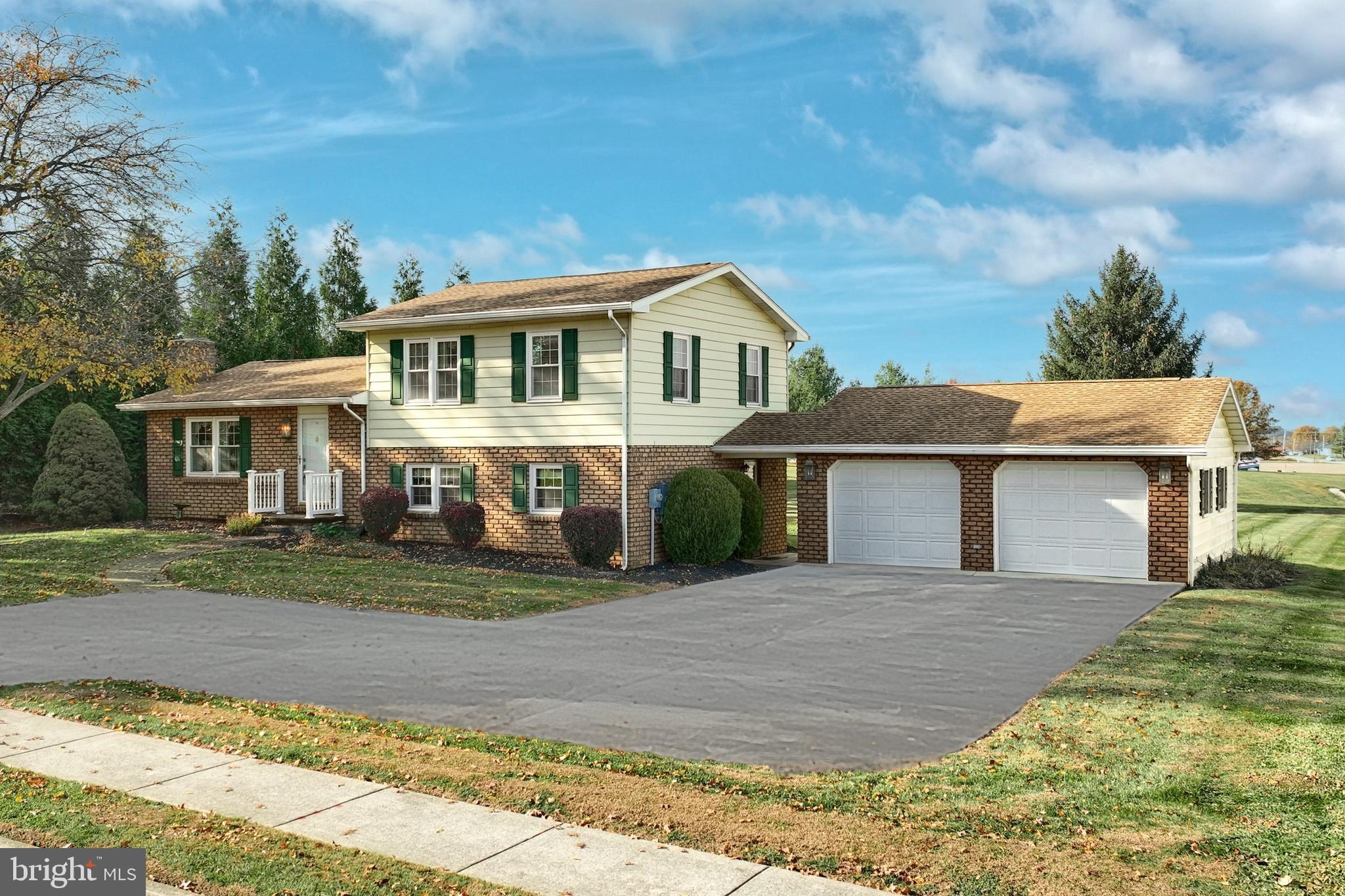 51 Michael Street Hanover, PA 17331 - Photo 4 of 43 Gallery Image 4