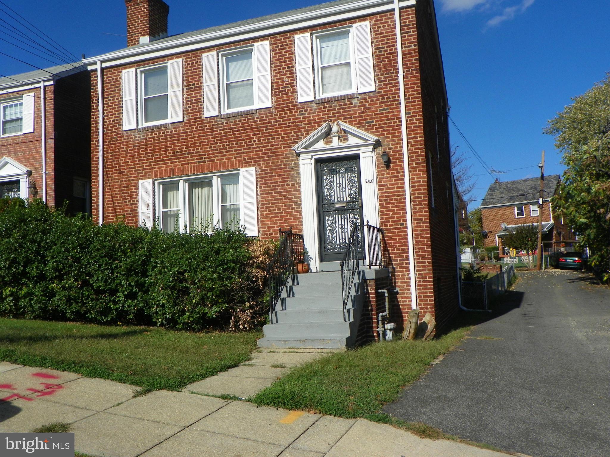 226 Rittenhouse Street Northeast Washington, DC 20011 - Photo 1 of 10 Exterior (Front)
