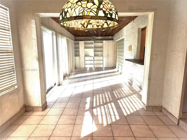 a view of an entryway