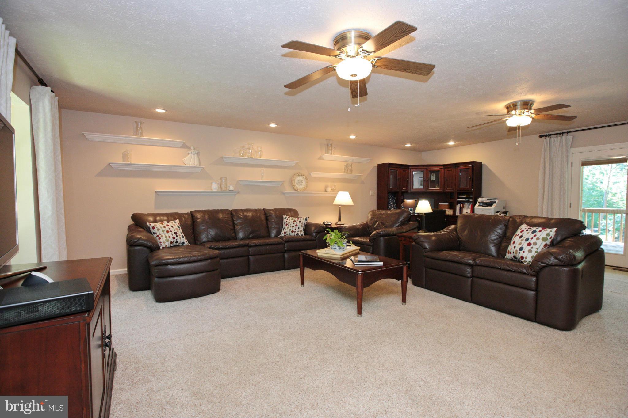 8725 Lowell Road Pomfret, MD 20675 - Photo 11 of 30 Gigantic Great Room
