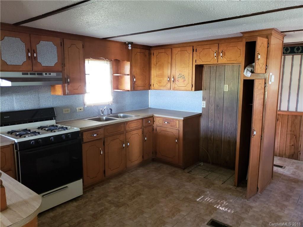 812 Farmbrook Road Lancaster, SC 29720 - Photo 12 of 35 Gallery Image 12
