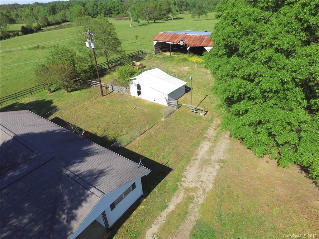 812 Farmbrook Road Lancaster, SC 29720 - Photo 8 of 35 Gallery Image 8