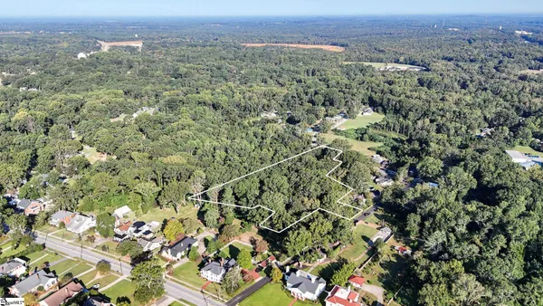 $199,000 | 105 Downs Street, Laurens, SC 29360