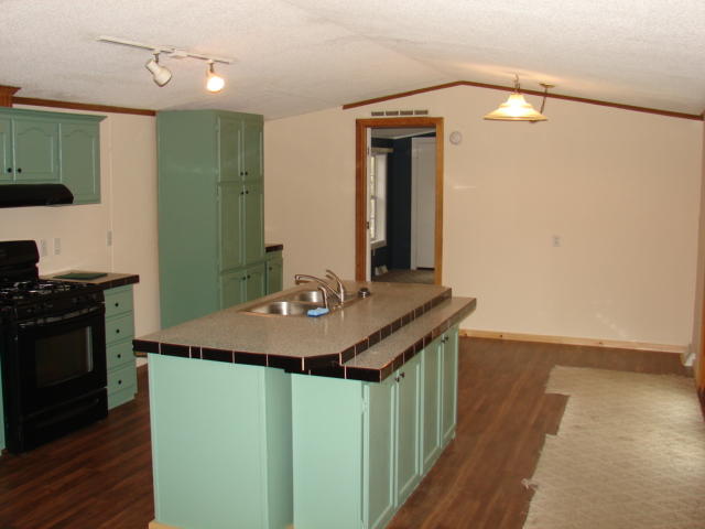 23 Lowe Street Madison, ME 04950 - Photo 4 of 9 DSC04304 (1)