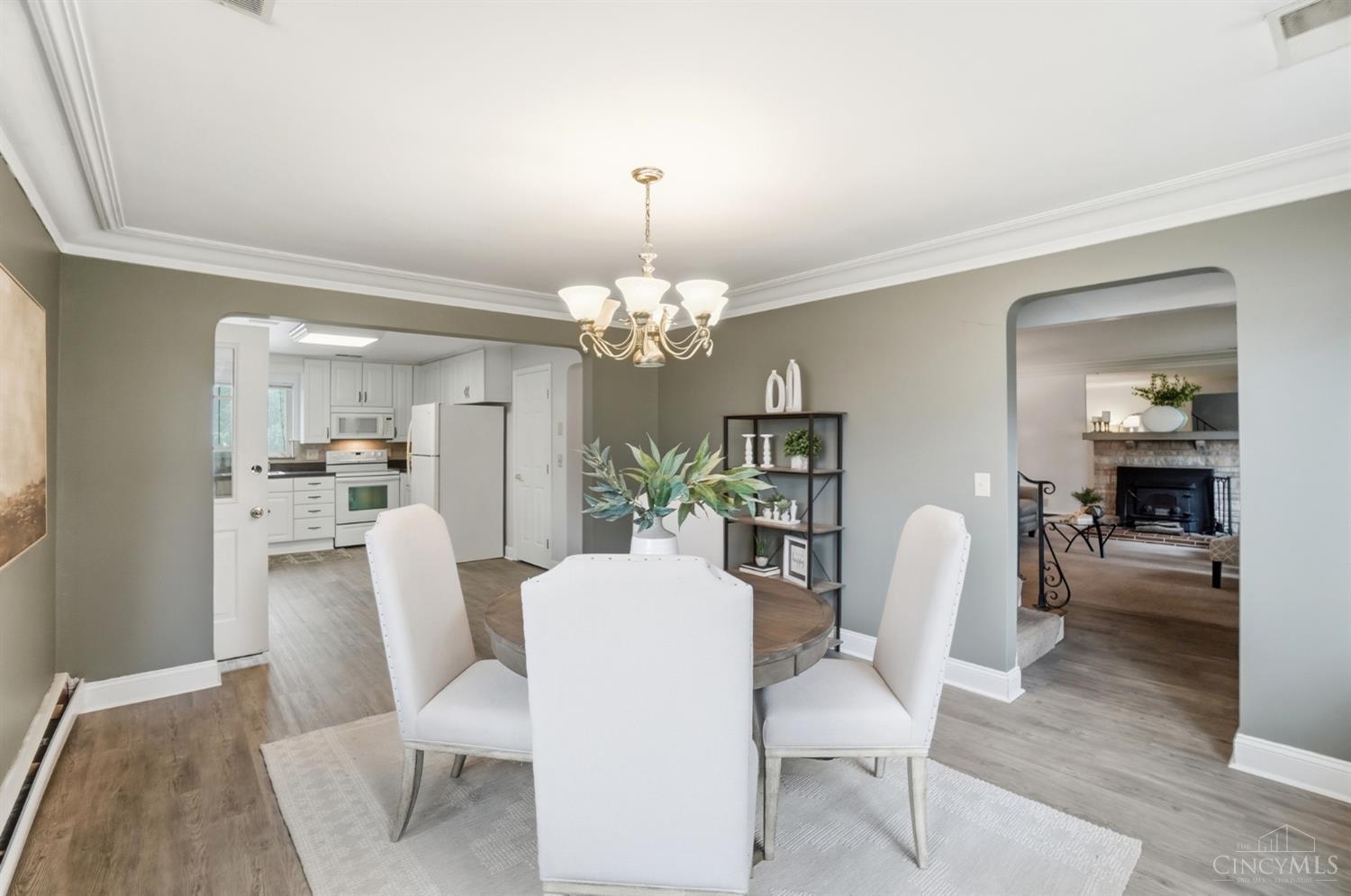 3671 Hubble Road Cincinnati, OH 45247 - Photo 11 of 36 Gallery Image 11