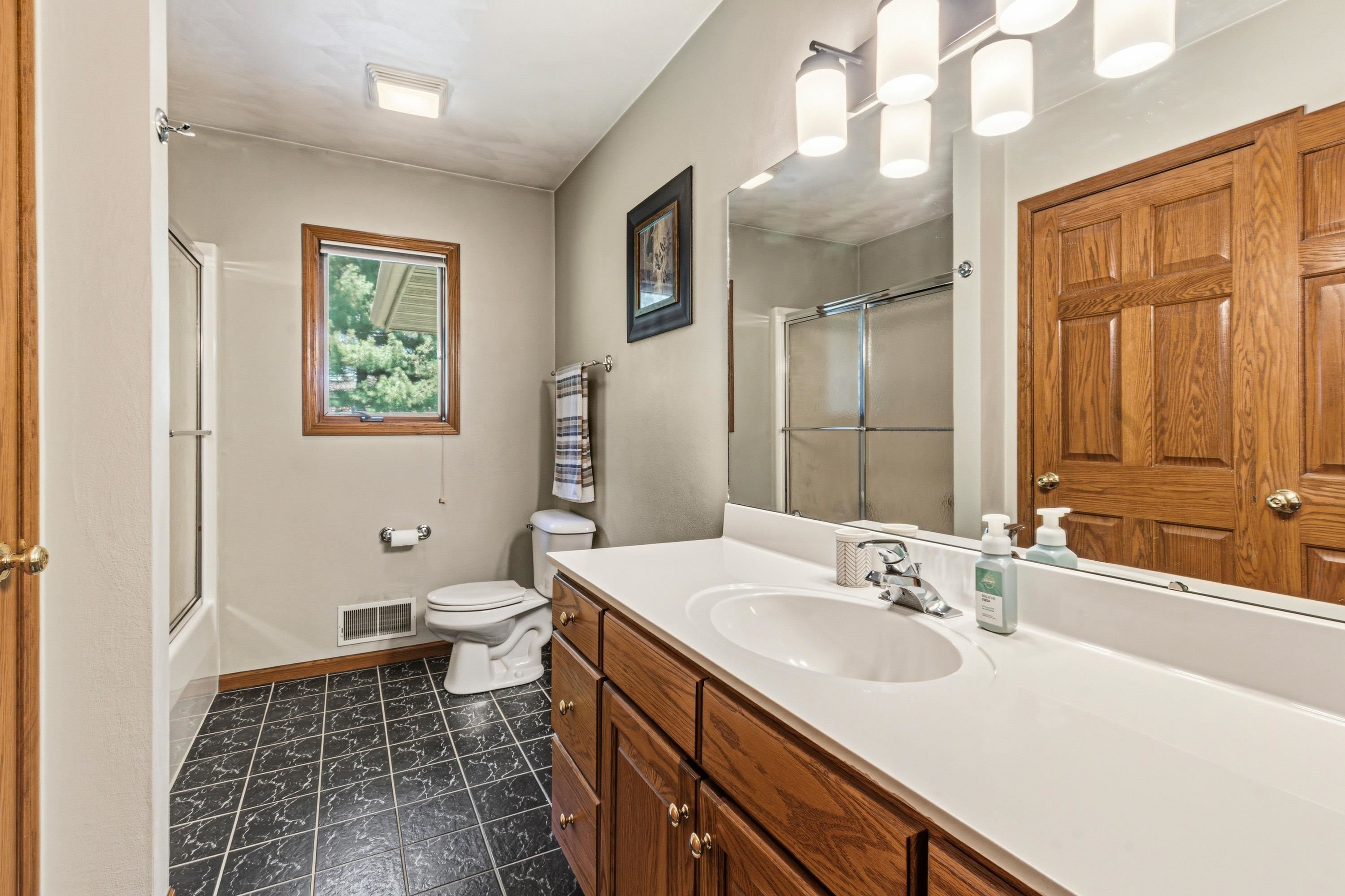 E4564 East Sherwood Spring Green Spring Green, WI 53588 - Photo 19 of 55