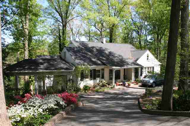 357 Riverside Drive Greenville, SC 29605 - Photo 1 of 25 Gallery Image 1