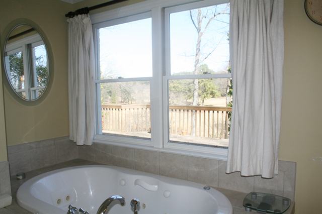 357 Riverside Drive Greenville, SC 29605 - Photo 11 of 25 Gallery Image 11