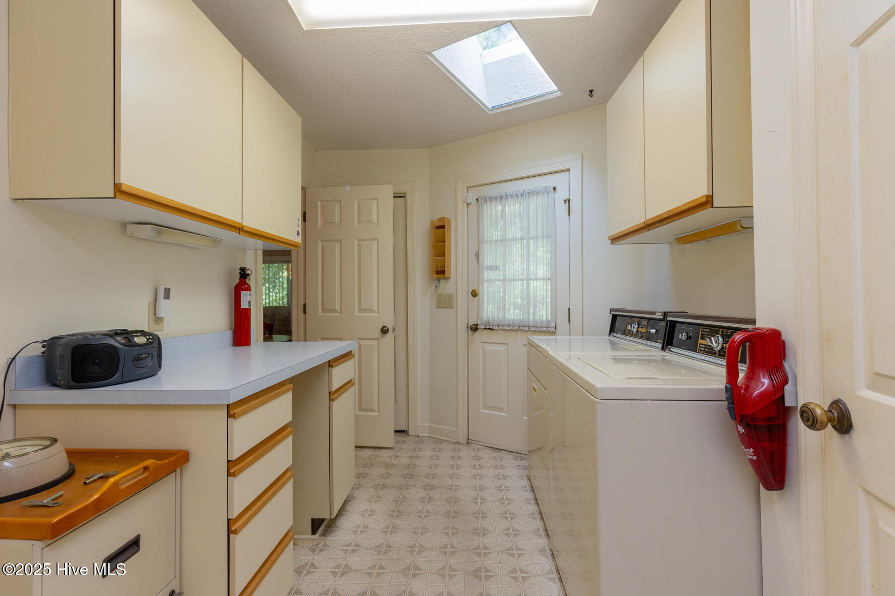 241 Firetree Lane West End, NC 27376 - Photo 25 of 38 laundry room2