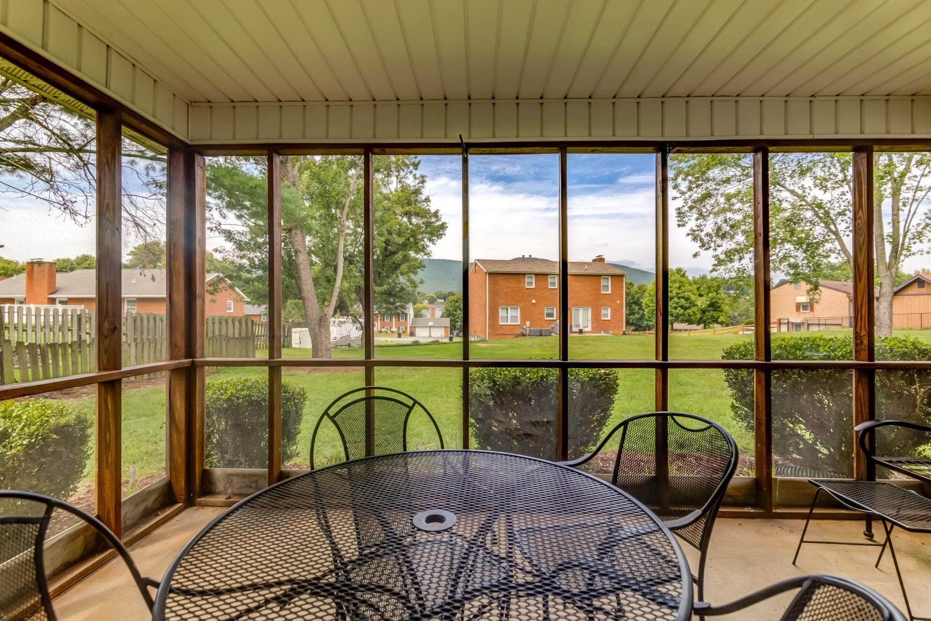 5249 Setter Road Roanoke, VA 24012 - Photo 29 of 34 029-326086-29-untitled-5-31_8173938