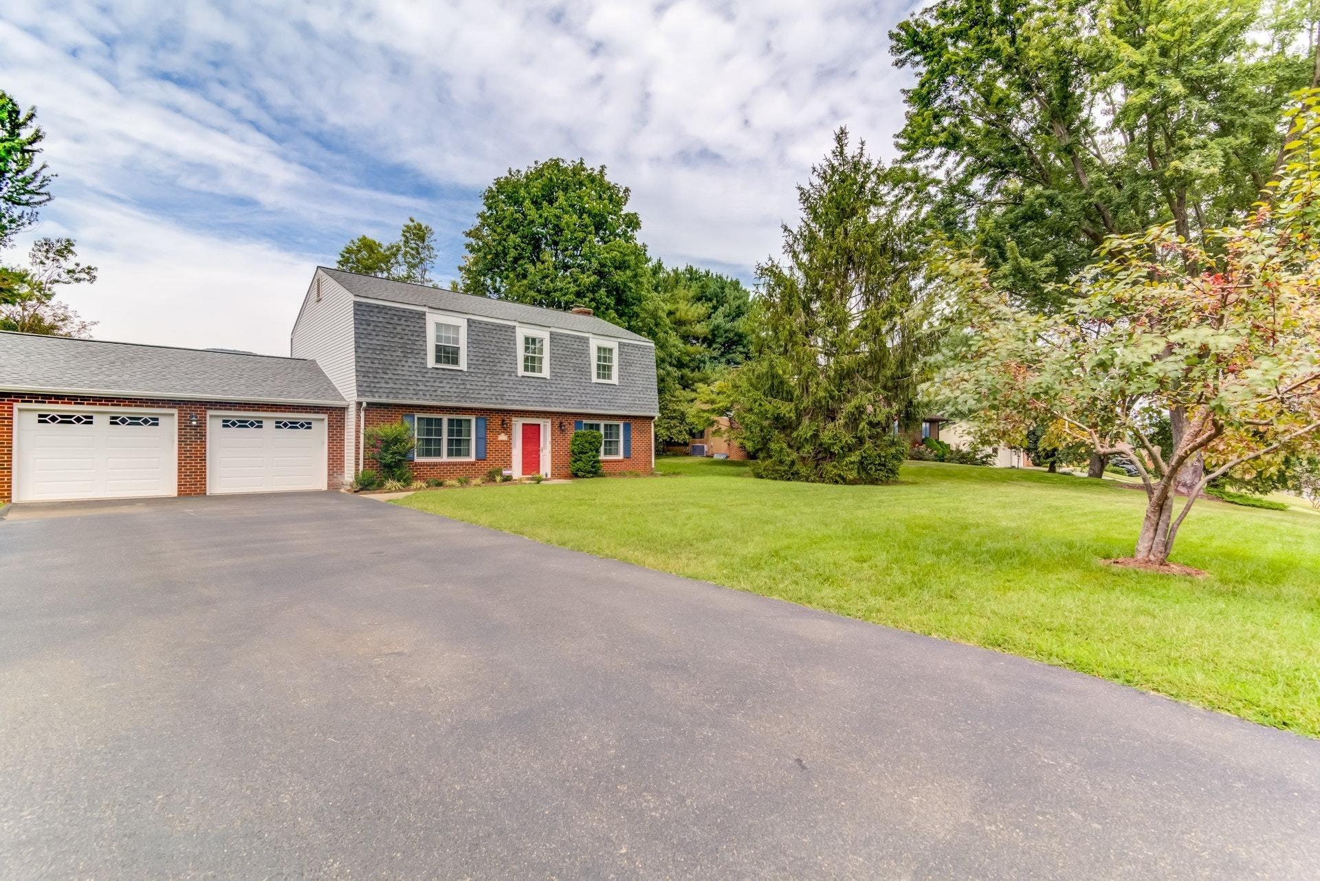 5249 Setter Road Roanoke, VA 24012 - Photo 33 of 34 033-326086-33-untitled-90-4_8173942