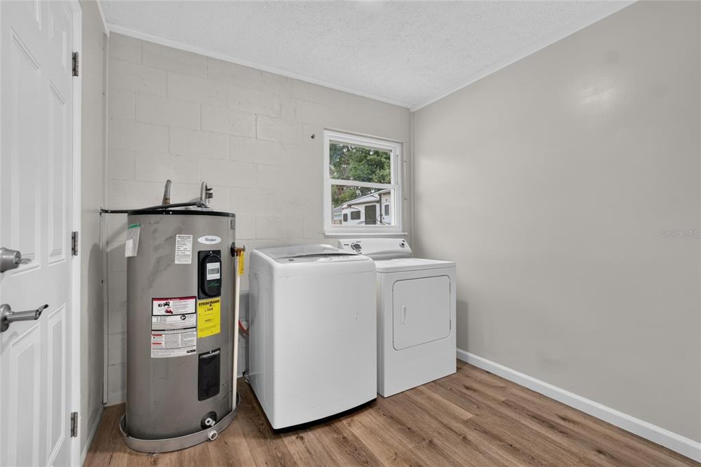 1905 Bryan Road Brandon, FL 33511 - Photo 41 of 51 Gallery Image 41