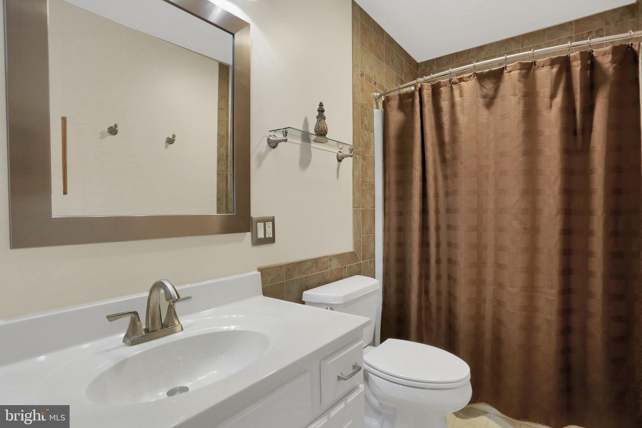 440 Doe Run Road Manheim, PA 17545 - Photo 17 of 30 Full Bath#2