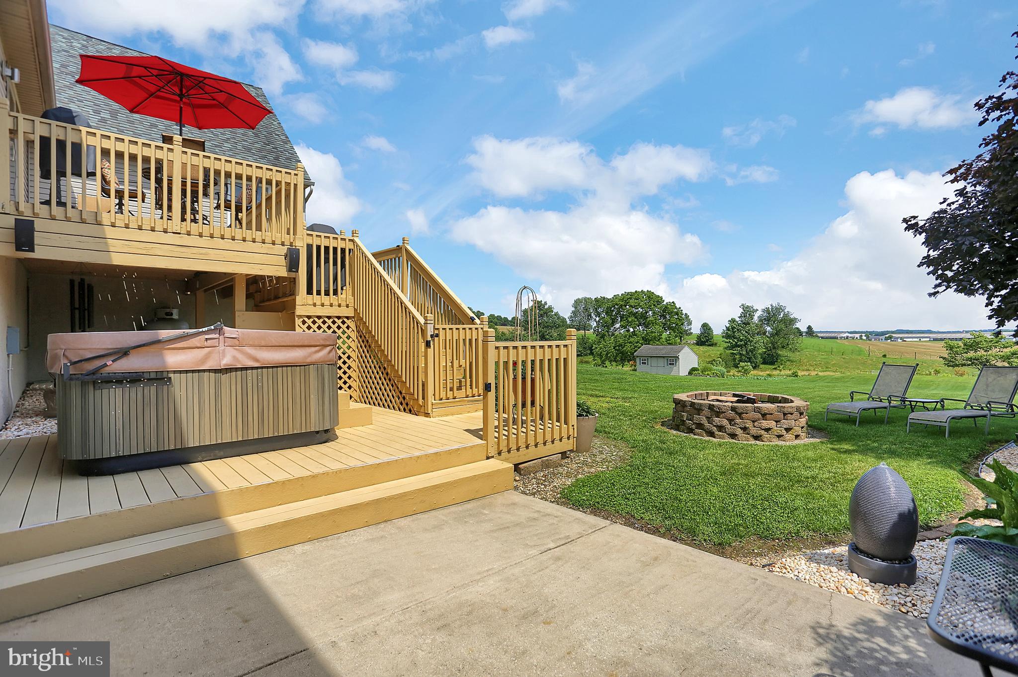 440 Doe Run Road Manheim, PA 17545 - Photo 26 of 30 Multi Tiered Deck