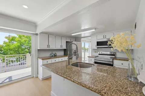 $880,000 | 1214 Admiralty Lane, Foster City, CA 94404