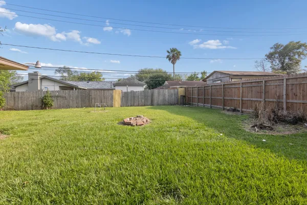 $239,900 | 3518 Thornwood Drive, Pasadena, TX 77503