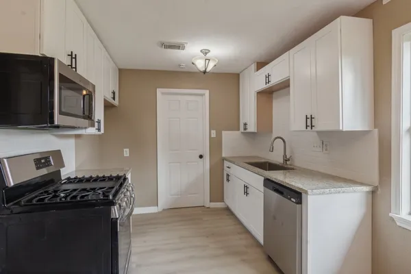 $239,900 | 3518 Thornwood Drive, Pasadena, TX 77503