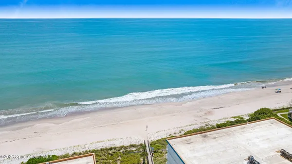 $224,900 | 500 Palm Springs Boulevard, Unit 203, Indian Harbour Beach, FL 32937