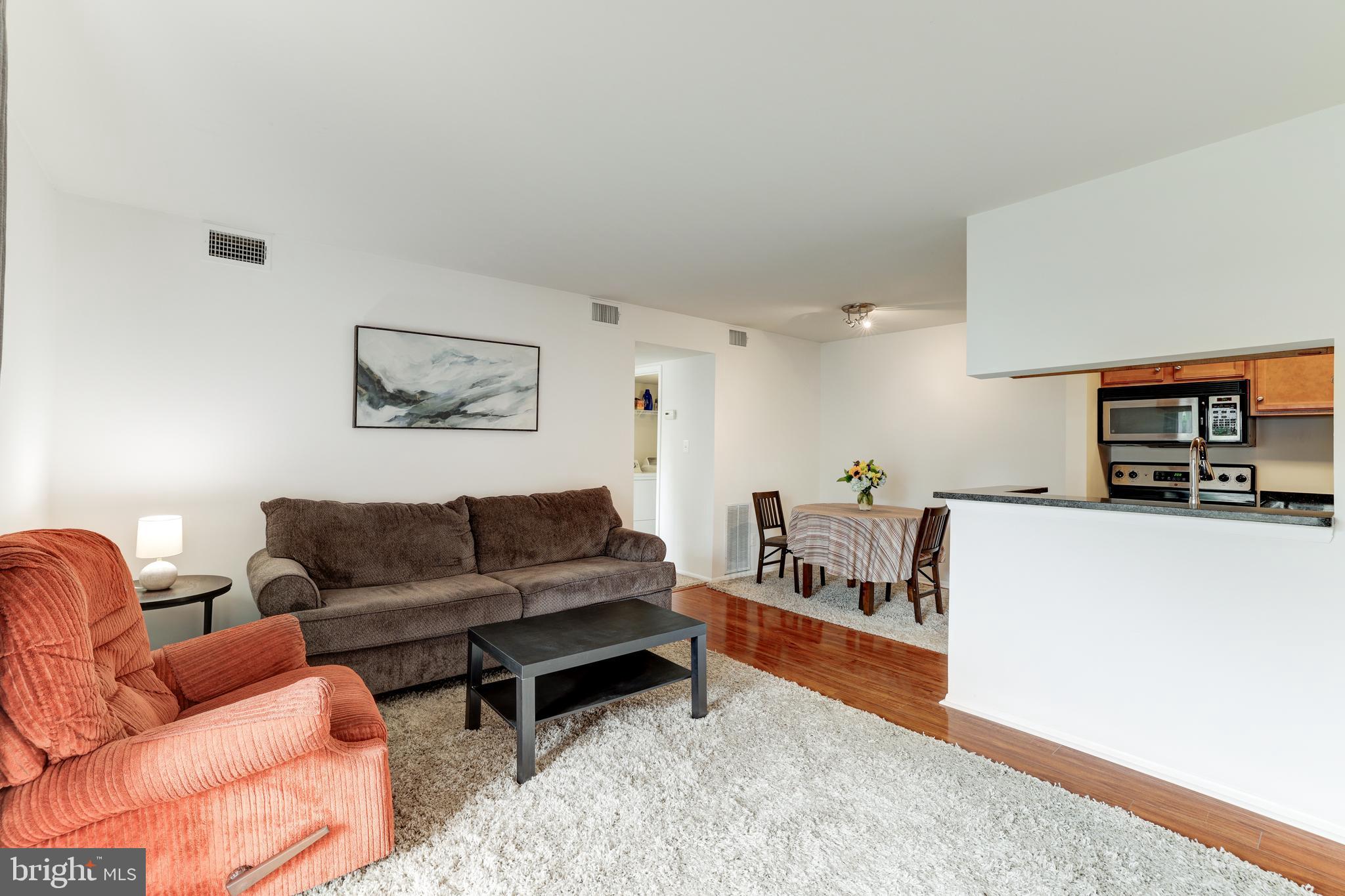 1732 Ascot Way, Unit G Reston, VA 20190 - Photo 3 of 26 Gallery Image 3