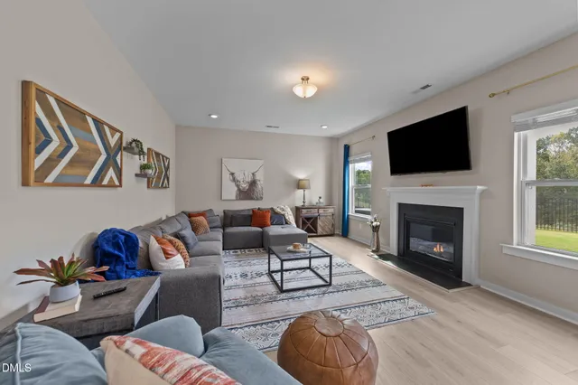 $489,000 | 41 Capstone Drive, Clayton, NC 27527