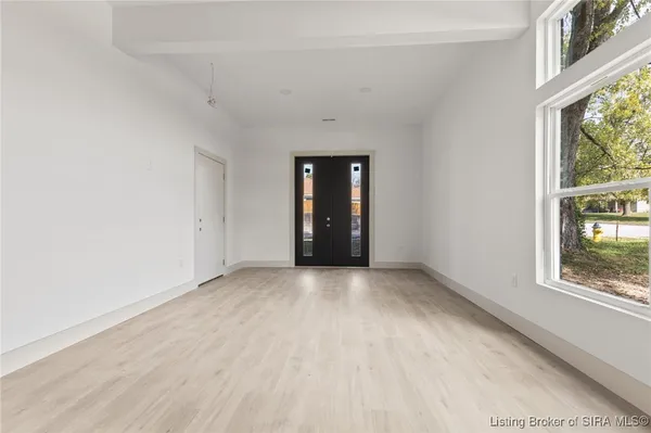 $356,000 | 1622 Scott Street, Jeffersonville, IN 47130