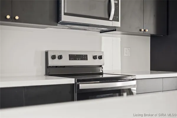 $356,000 | 1622 Scott Street, Jeffersonville, IN 47130