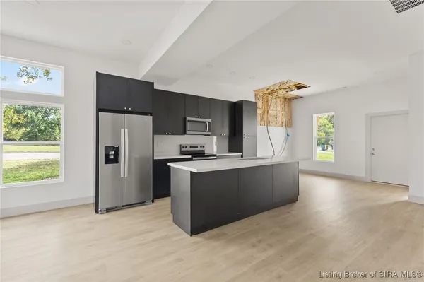 $356,000 | 1622 Scott Street, Jeffersonville, IN 47130