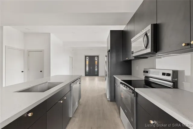 $356,000 | 1622 Scott Street, Jeffersonville, IN 47130