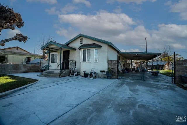 a view of a house with a patio