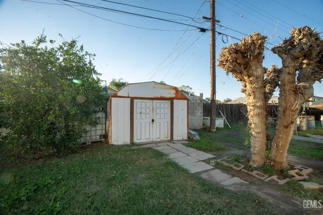 $325,000 | Undisclosed Address, Bakersfield, CA 93307