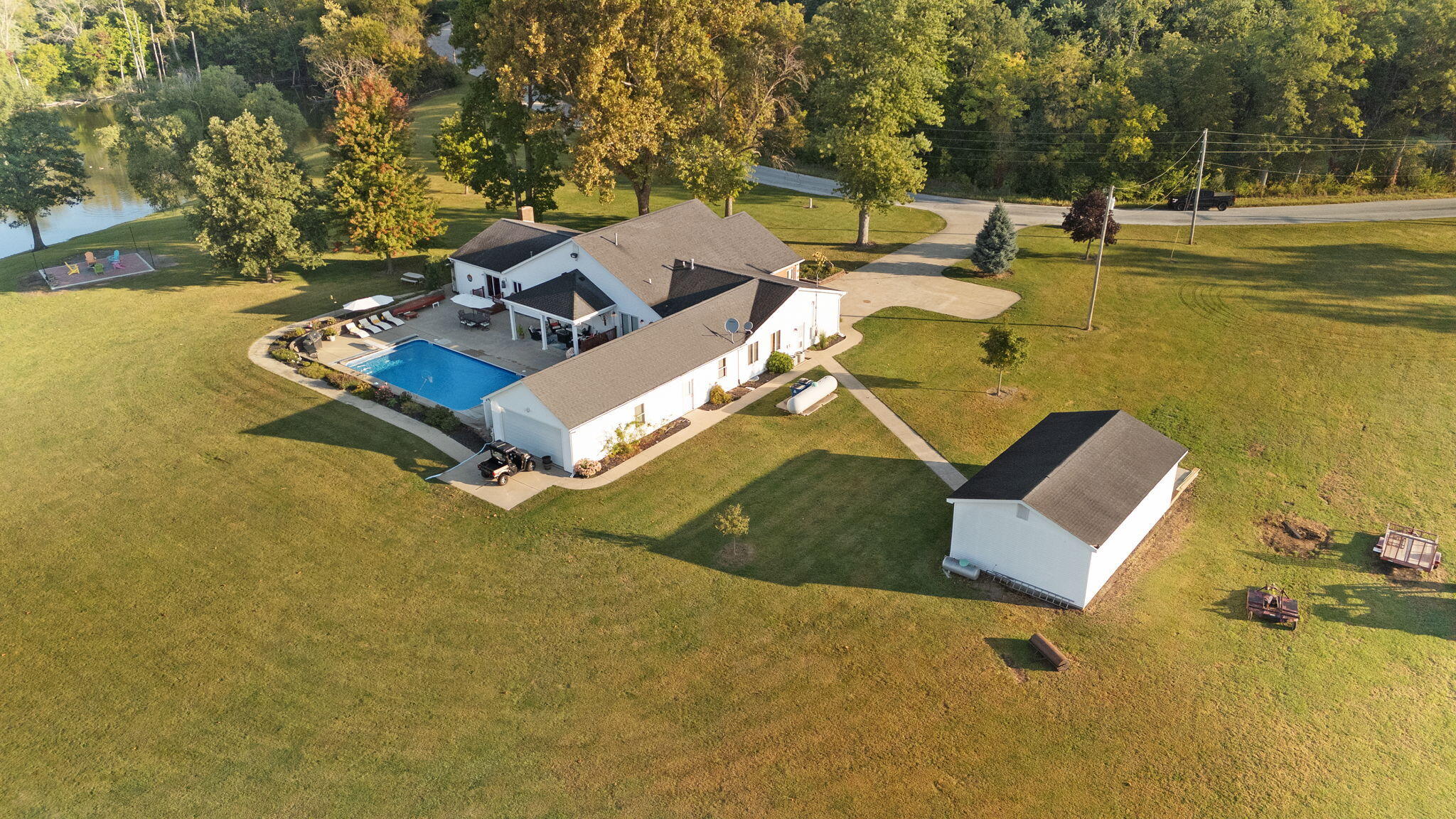 1705 East Lake Kenoyer Road Brook, IN 47922 - Photo 69 of 81 2048x1152
