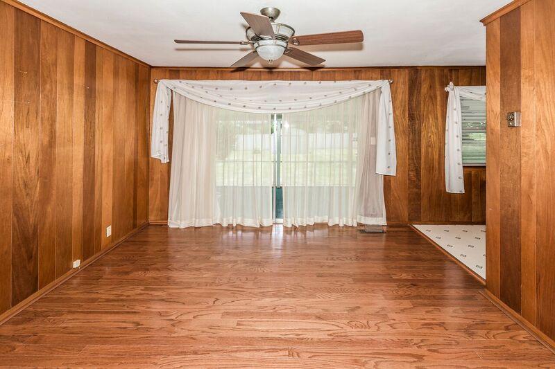 4124 Crestfield Road Knoxville, TN 37921 - Photo 4 of 18 dining room